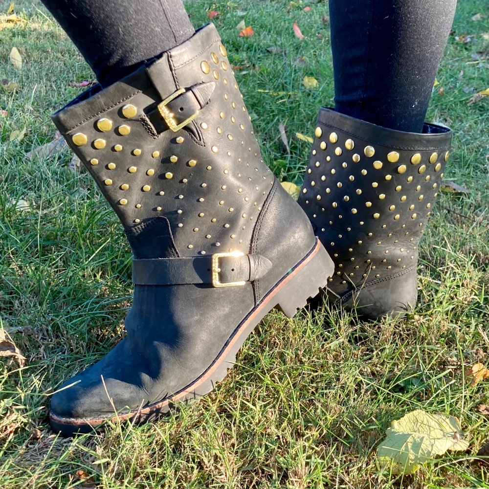 Sperry studded boots